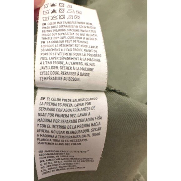 American Eagle Outfitters Boyfriend Fit Button Up Shirt Medium Green Long Sleeve - Picture 8 of 11